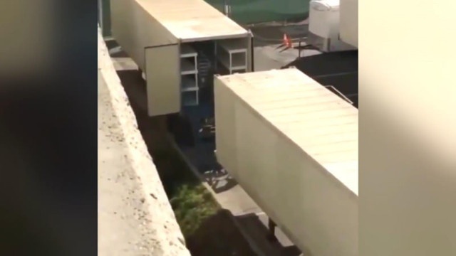 ABD'de mahkumlara saati 2 dolara koronavirüsten ölenlerin cesetlerini taşıtıyorlar - Resim: 1