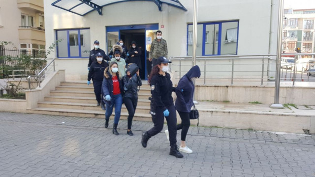 Yalova merkezli fuhuş operasyonu: 34 kişi adliyede - Resim: 0