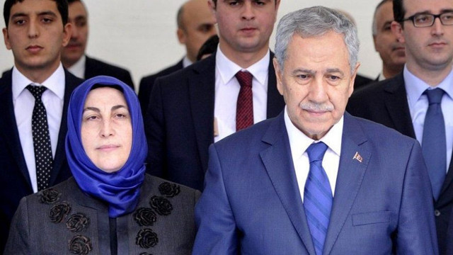 Bülent Arınç kimdir aslen nereli eşi Münevver Arınç kimdir? - Resim: 0