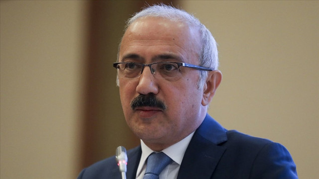 Son dakika Bakan Lütfi Elvan'dan ekonomiye ilişkin önemli mesajlar - Resim: 0