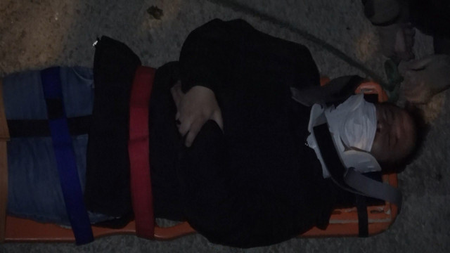 Bursa'da işe giderken hayatının şokunu yaşadı! Telefonunu kurtarmak isterken yere çakıldı - Resim: 1