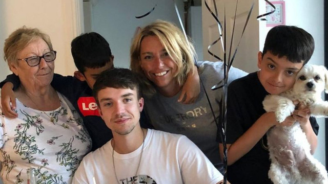 Koronalı kadın yanında yatan annesinin ölümünü izledi! Son kez maskesini çıkarıp baktı - Resim: 1