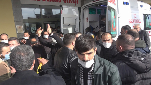 İstanbul Arnavutköy'de derede oyun oynarken akıntıya kapılan çocuk kurtarıldı - Resim: 1