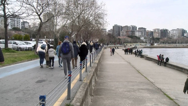 Kısıtlama sonrası ilk cumartesi İstanbul'da trafik yoğunluğu yüzde 78'e ulaştı - Resim: 2