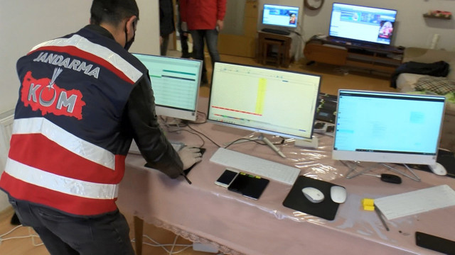 İstanbul'da jandarmadan yasa dışı bahis çetesine operasyon 28 gözaltı - Resim: 0