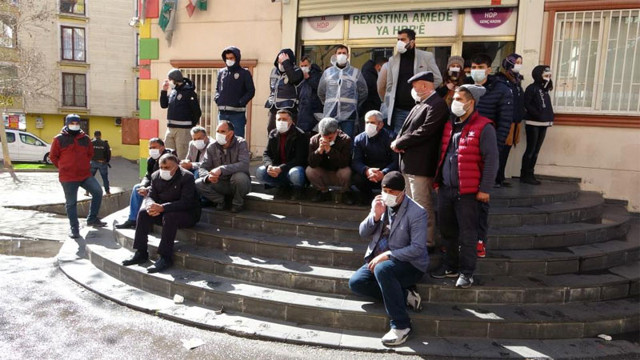 Oğlunu zorla konuşturan PKK'ya evlat nöbetindeki babadan net yanıt - Resim: 0