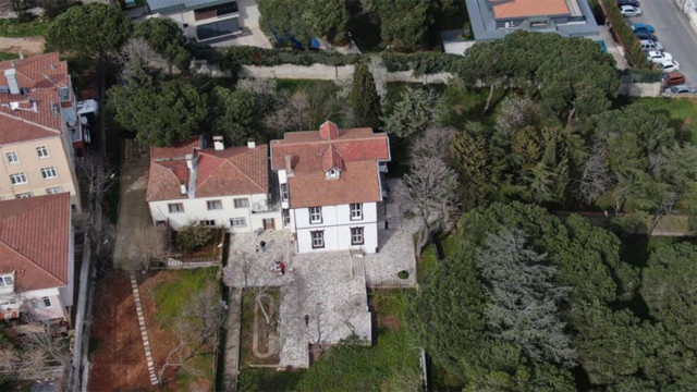 İstanbul’da Osmanlı döneminden kalma tarihi köşk 85 milyon liraya satışa çıkarıldı - Resim: 0