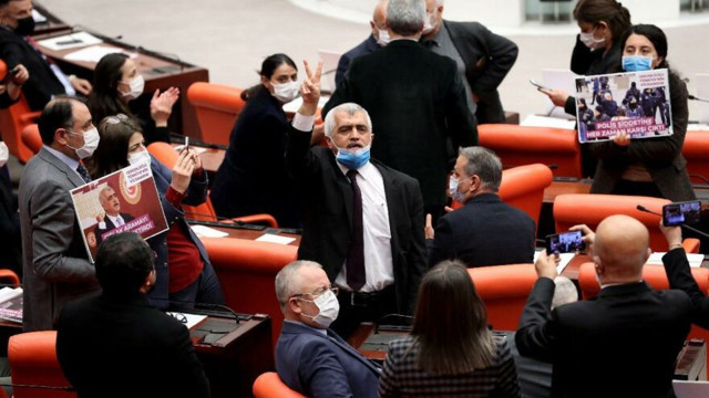 HDP'li Ömer Faruk Gergerlioğlu'nun milletvekilliği düştü! AK Partili eski vekil slogan attı - Resim: 3