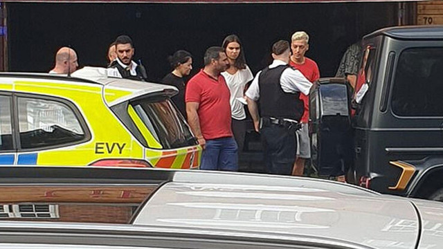 Mesut Özil'e bıçakla saldıranların cezası belli oldu - Resim: 0