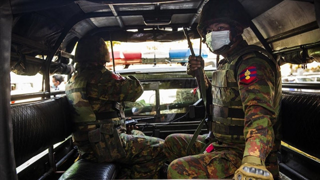 Myanmar ordusu 1 aylık ateşkes ilan etti - Resim: 1