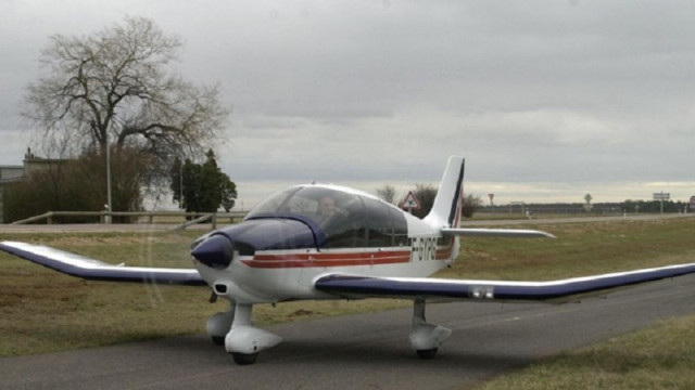 Fransa'da turist taşıyan uçak düştü: 4 ölü - Resim: 1