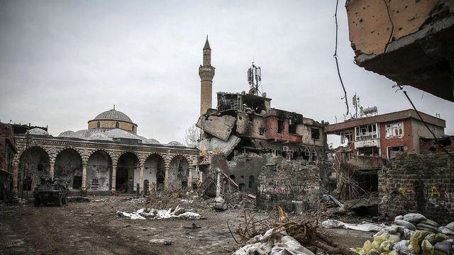 Terör örgütü PKK'ya çıt çıkaramayan HDP'den iki yüzlü cami siyaseti - Resim: 0