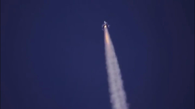 Uzay turizmi şirketi Virgin Galactic ikinci uçuş testini başarıyla tamamladı - Resim: 0