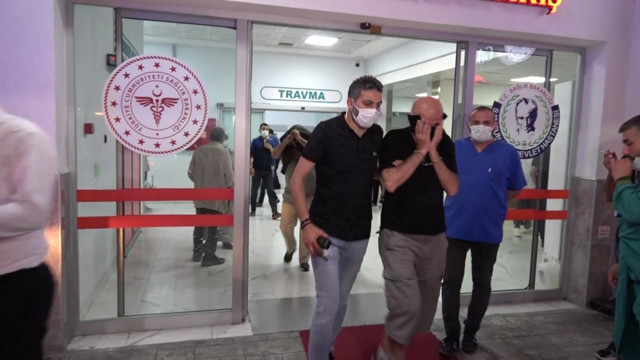 Vallahi pes! Samsun'da şehitlikteki Türk bayrağı ve direğini çaldılar - Resim: 1