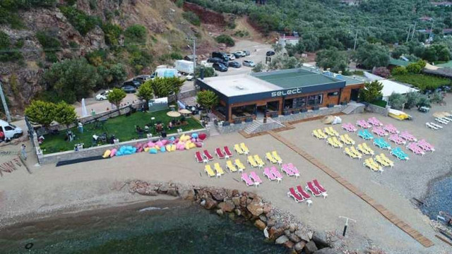 Halk TV'nin sahibi Mahiroğlu'nun Çanakkale Assos'taki kaçak iş yeri açılışına CHP tam kadro katıldı - Resim: 1