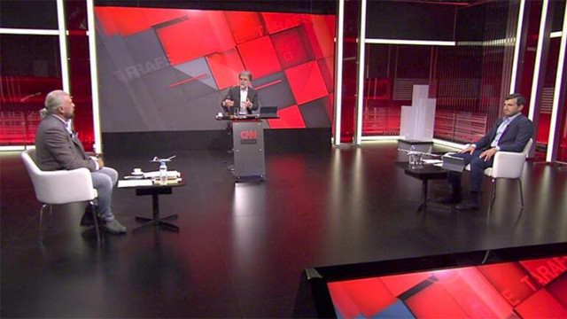 Selçuk Bayraktar, Tarafsız Bölge programında açıklamalarda bulundu - Resim: 0