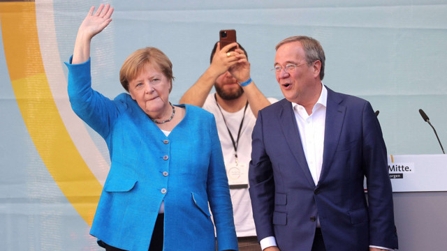 Almanya sandık başında! 16 yıllık Merkel dönemi resmen bitiyor - Resim: 1