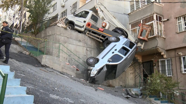 İstanbul Eyüpsultan'da anne ve çocuğu canlarını zor kurtardı - Resim: 0