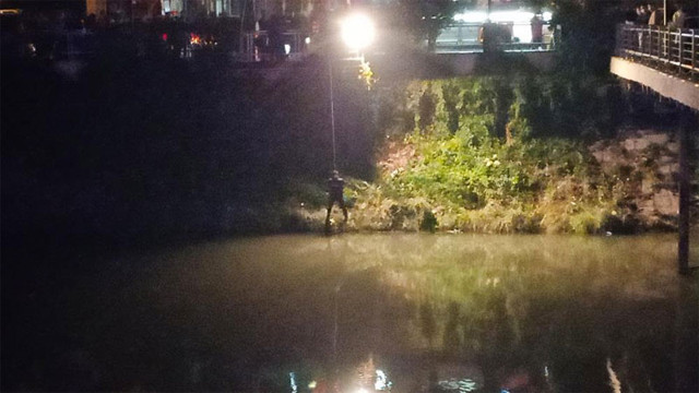 Hatay'da 3 arkadaş iddiaya girdi biri boğularak hayatını kaybetti - Resim: 0