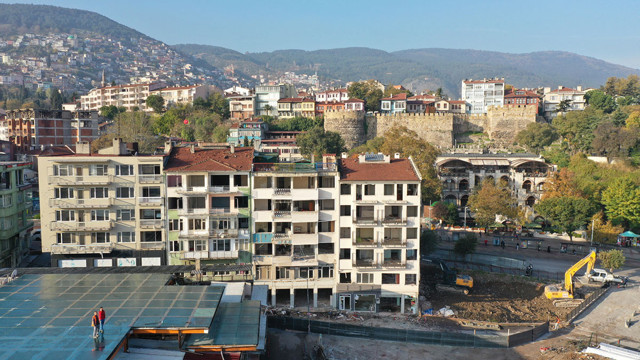 Tarihin önündeki engeller kalkıyor - Resim: 7