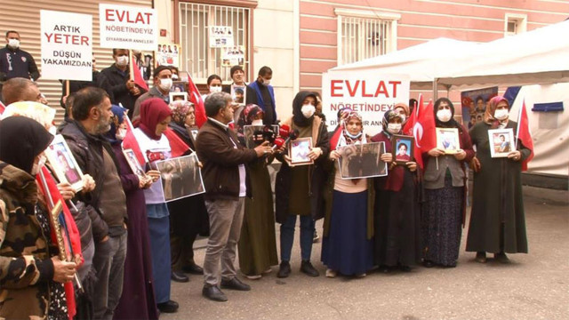 HDP milletvekili Garo Paylan'ın dağa götürülen çocukla fotoğrafı ortaya çıktı - Resim: 0