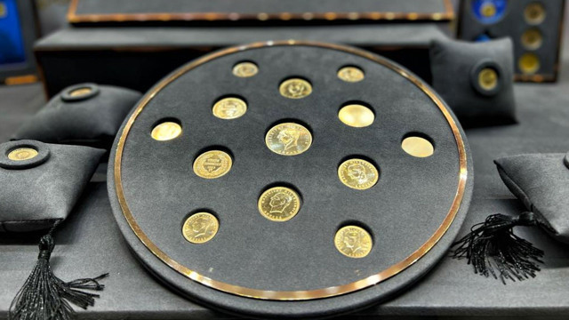 Gram altın 1200 lira olacak diyen Kapalıçarşı kuyumcusu altının neden yükseldiğini açıkladı - Resim: 0