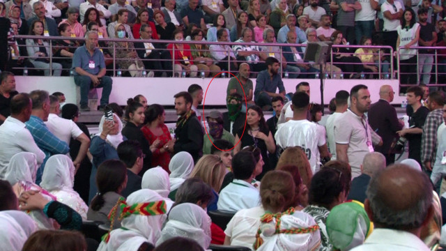 HDP'den altılı masaya 'ortak aday' uyarısı Kongrede Abdullah Öcalan posteri açmaya çalıştılar - Resim: 0