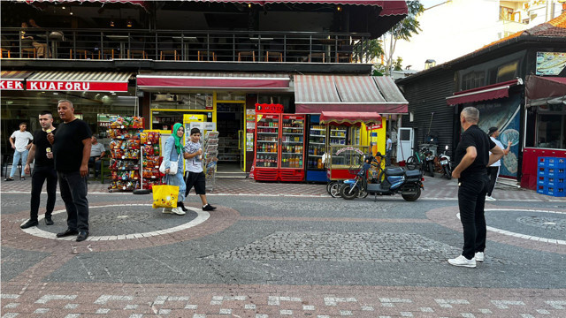 Balıkesir'de korkutan deprem: İstanbul'da da hissedildi - Resim: 1