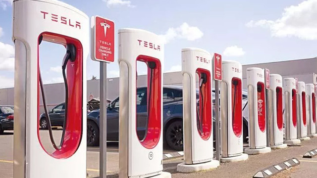 Tesla, Türkiye'de kuruyor! İlk o şehirde başladı şarj istasyonu için 9 şehir belirlendi - Resim: 1