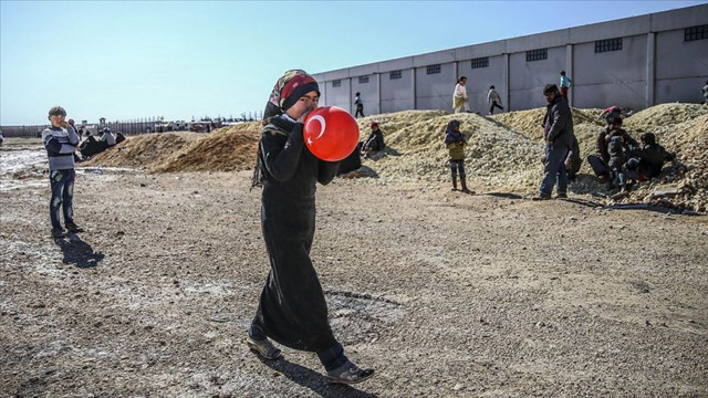 Financial Times yazdı: Türkiye Suriyelileri göndermekte kararlı - Resim: 0