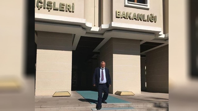 Binbir surat Teyfik'in girmediği yer kalmamış! Böyle dolandırıcılık görülmedi hala dışarıda - Resim: 1