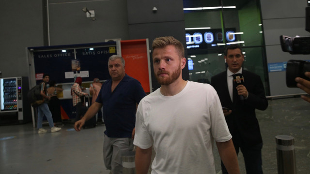 Galatasaray transferi açıkladı! Midtsjö için resmi görüşmeler başladı - Resim: 1