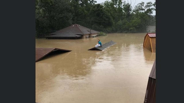 ABD'de büyük sel felaketi! Çok sayıda ölü var yüzlerce kişi kayıp - Resim: 0