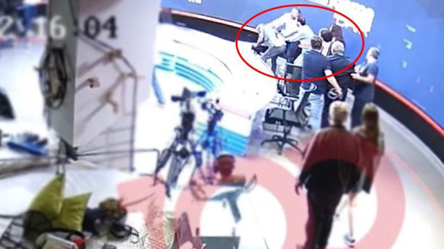 TV100 canlıda Latif Şimşek'i döven Cemal Enginyurt’un koruması Emrah Topal'ın sabıkası olay - Resim: 0