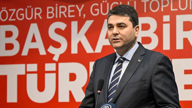 Uysal'dan cumhurbaşkanı adayı açıklaması: Altılı masanın içinden çıkmalı - Resim: 0