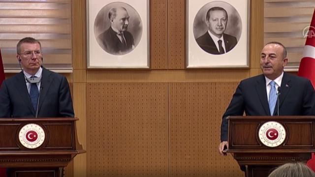 Bakan Çavuşoğlu'ndan Suriye açıklaması! Şam ile temas olacak mı? 'Ellerini kırarız' - Resim: 0