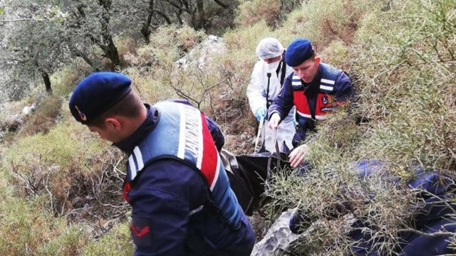 34 yaşındaki Burhan, hayalindeki kadını ararken öldürülmüş - Resim: 0