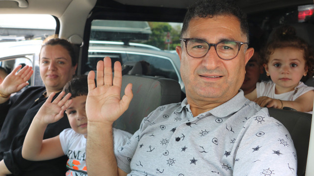 Gurbetçi vatandaşlar şikayet etti: Cumhurbaşkanımız bizi zulümden kurtarsın - Resim: 1