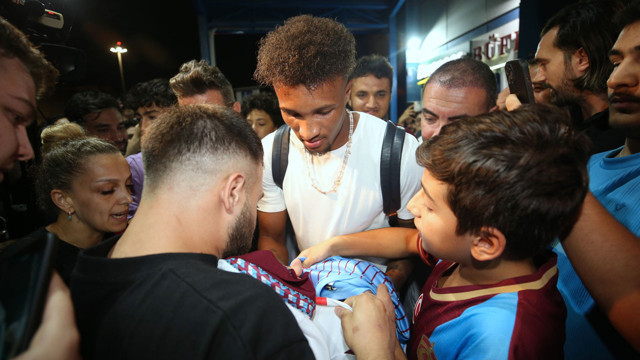 Trabzonspor'un yeni transferi Gbamin, Trabzon'a geldi! İşte ilk sözleri... - Resim: 0