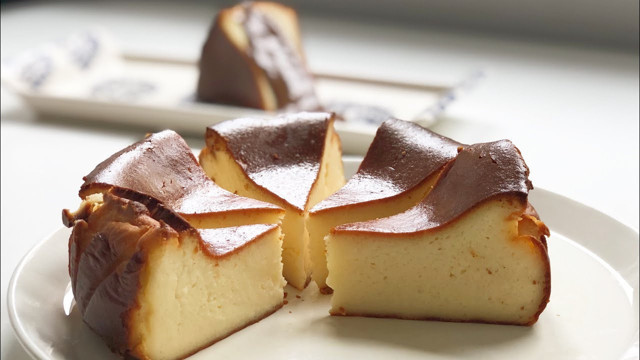 Peynirin en tatlı hali! İşte herkesin konuştuğu meşhur San Sebastian Cheesecake tarifi - Resim: 2