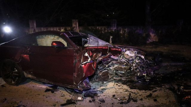 Bursa'da feci kaza! Otomobilin haline bakın ölü ve ağır yaralılar var - Resim: 0