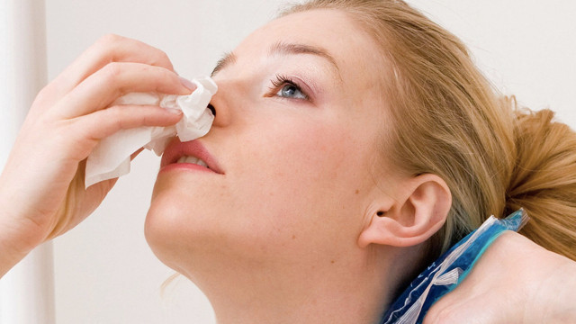 Bu hatayı yapmayan yok! Burnunuz kanayınca bunu yapın anında kurtulun - Resim: 1