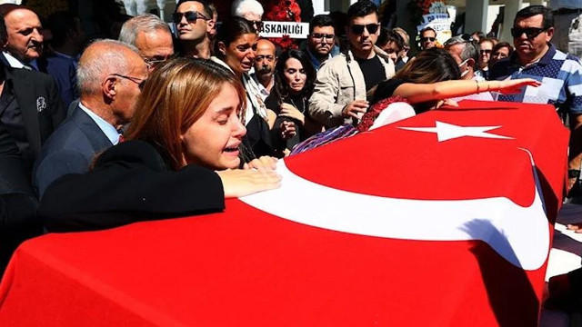 Haluk Pekşen'in kızı Ezgi Pekşen: Babama yanlış teşhis kondu - Resim: 1