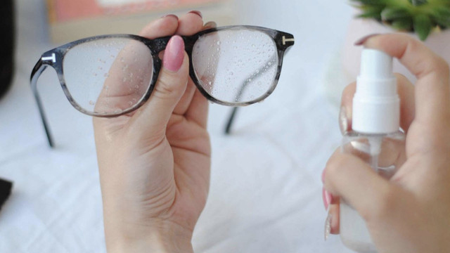 Gözlükleriniz çizilince atmayın bu yöntemlerle gözlüğünüz yeni gibi olsun - Resim: 0