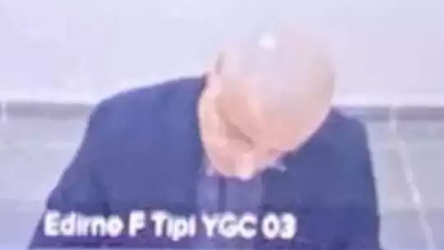 Selahattin Demirtaş saçını kazıttı! İran'daki protestolara destek istedi - Resim: 0