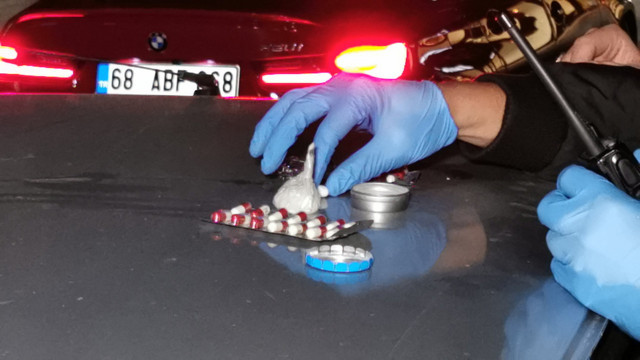 Aksaray'da polise yakalandı, ağlayarak 'benim alakam yok' dedi - Resim: 0