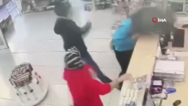 İyice kafayı yedik : 'Bana yol verdi dövdüm'! İstanbul'da eczanede kadın döven adamın ifadesi şok - Resim: 1