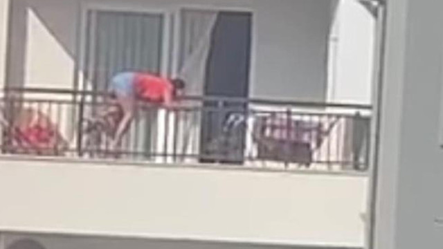 Adana'da korkunç görüntü! Anne intihara kalkıştı çocuklar ayağına yapıştı sonrası... - Resim: 0