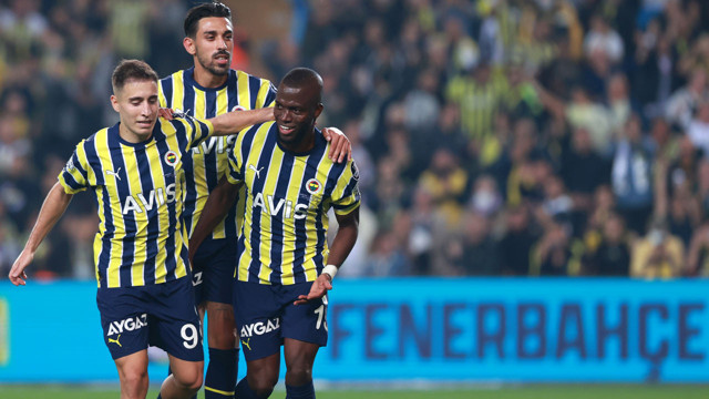 Kadıköy'de nefes kesen maç, muhteşem gece! Gol düellosunda kazanan Fenerbahçe! - Resim: 0