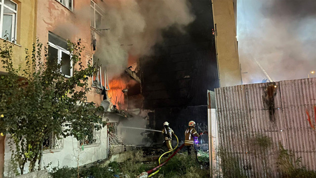 Kadıköy'deki patlamadan acı haber! Vali Yerlikaya açıkladı: 3 kişi hayatını kaybetti - Resim: 4